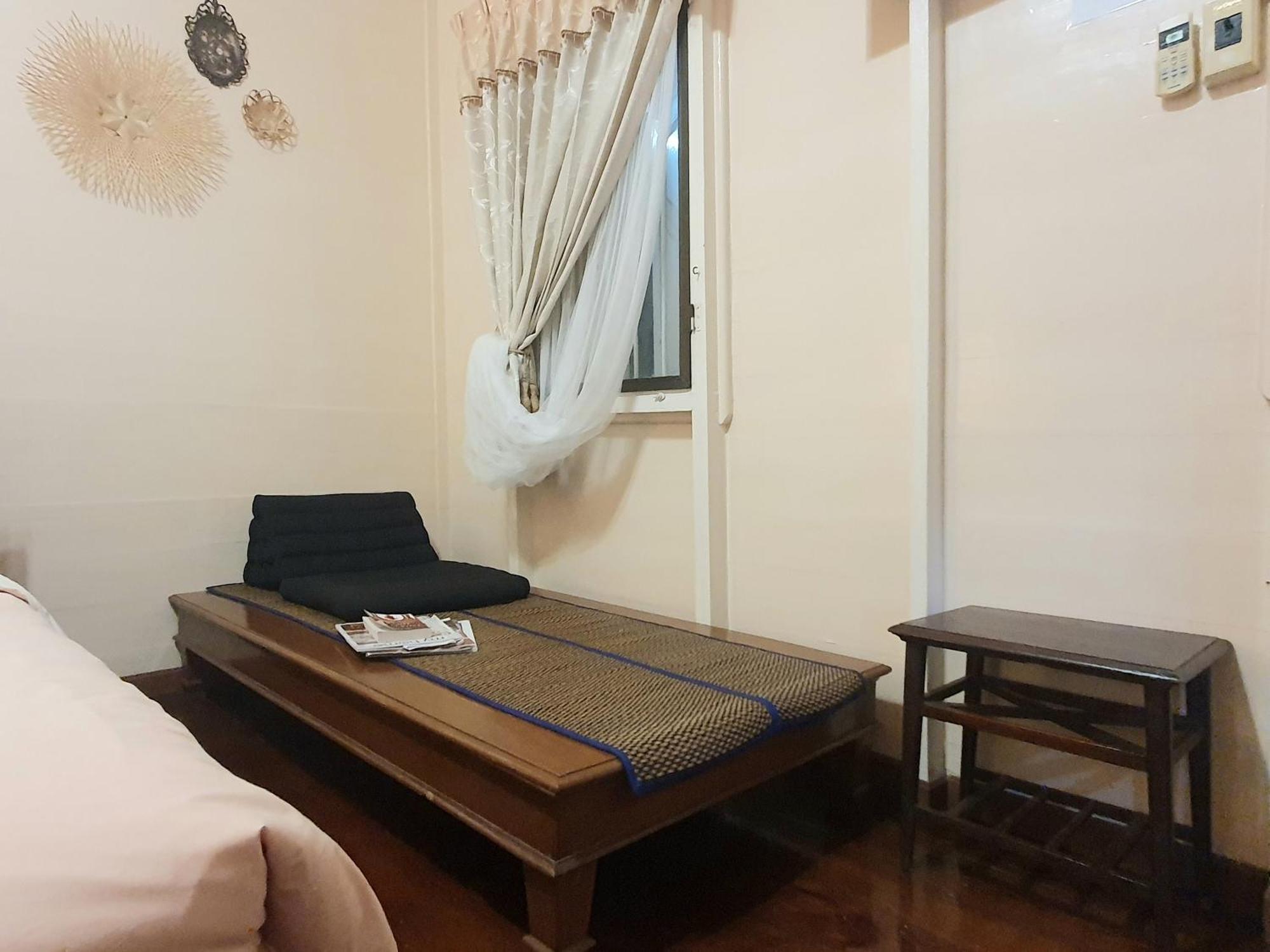 Kinn Stay50 Bangkok Exterior photo